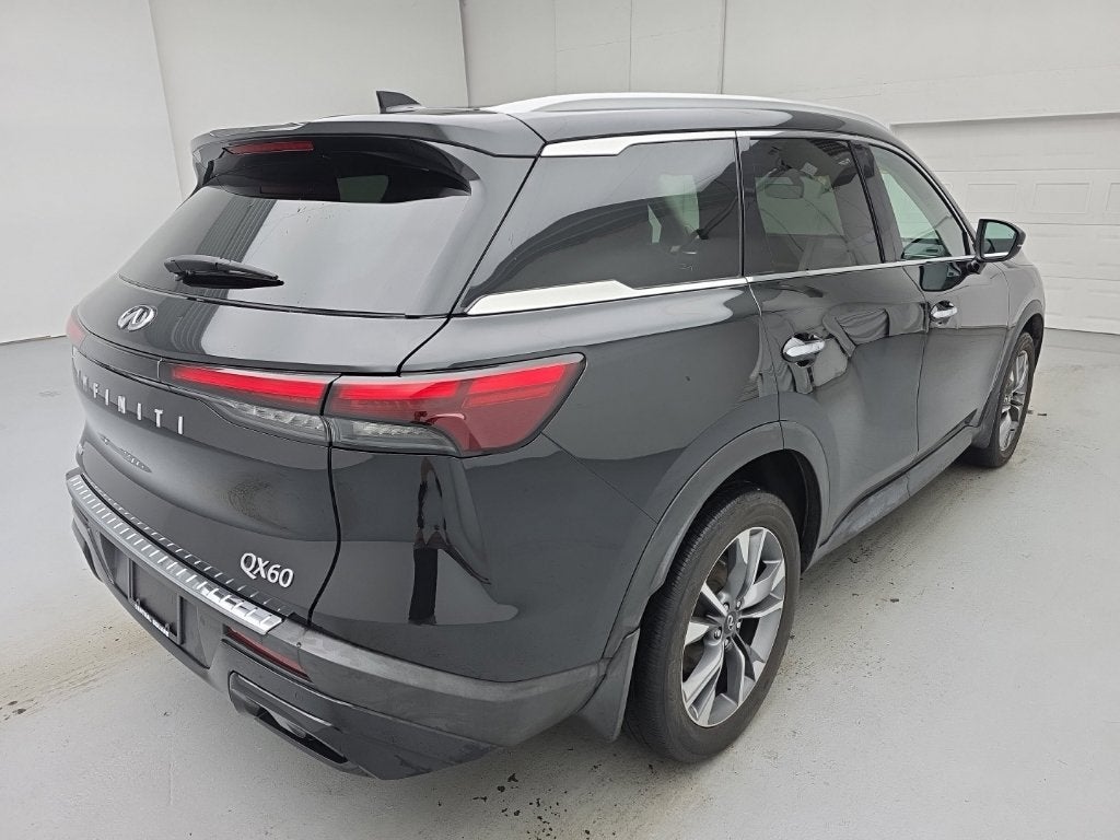 2023 INFINITI QX60 LUXE AWD