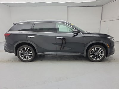 2023 INFINITI QX60 LUXE AWD