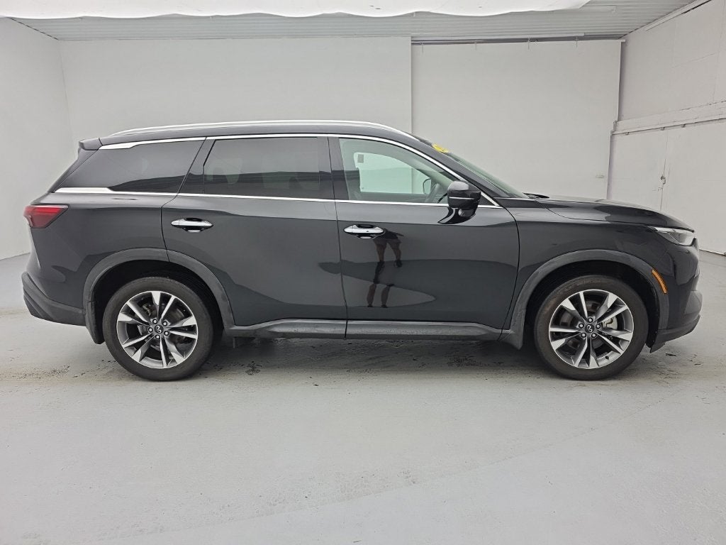 2023 INFINITI QX60 LUXE AWD