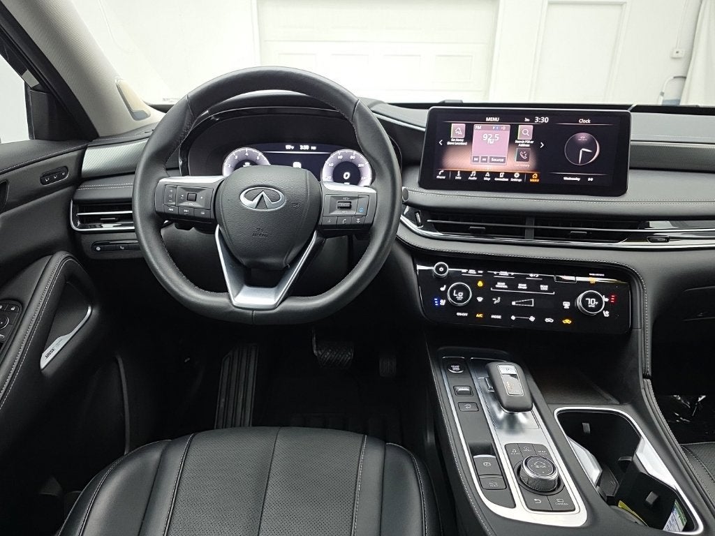 2023 INFINITI QX60 LUXE AWD