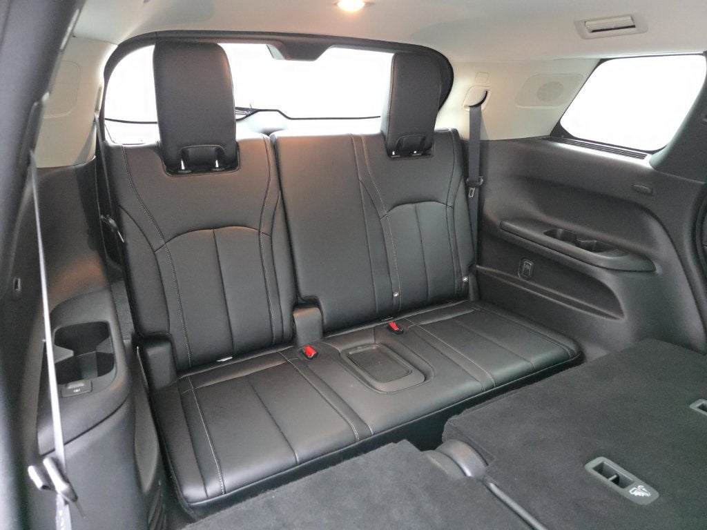 2023 INFINITI QX60 LUXE AWD