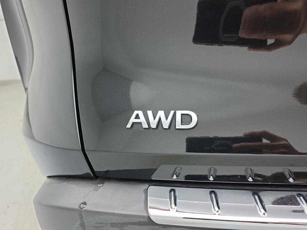 2023 INFINITI QX60 LUXE AWD
