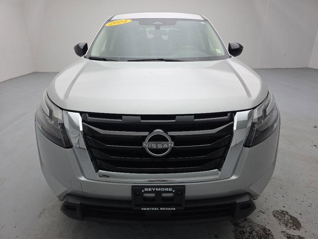 2024 Nissan Pathfinder S 4WD