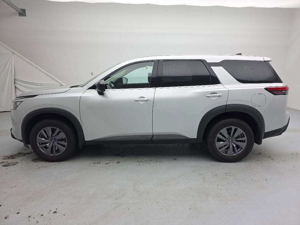 2024 Nissan Pathfinder S 4WD