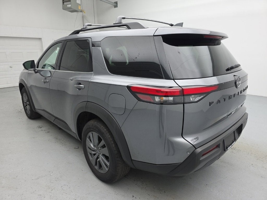 2023 Nissan Pathfinder SV 4WD