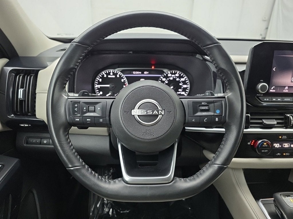 2023 Nissan Pathfinder SV 4WD