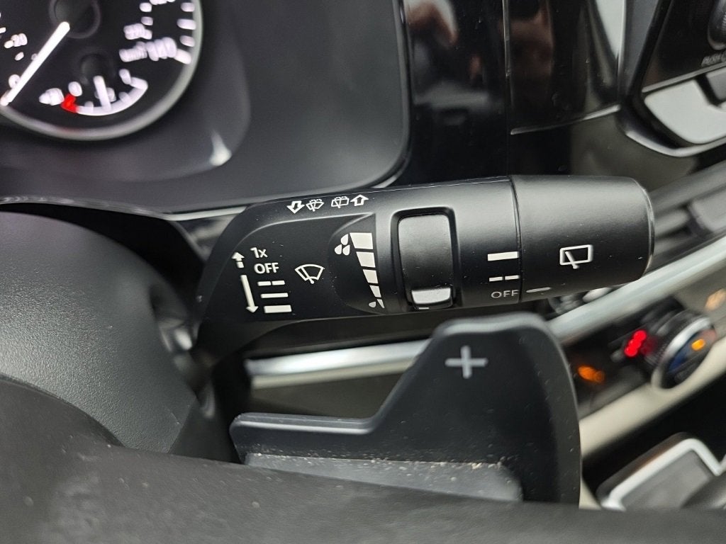 2023 Nissan Pathfinder SV 4WD