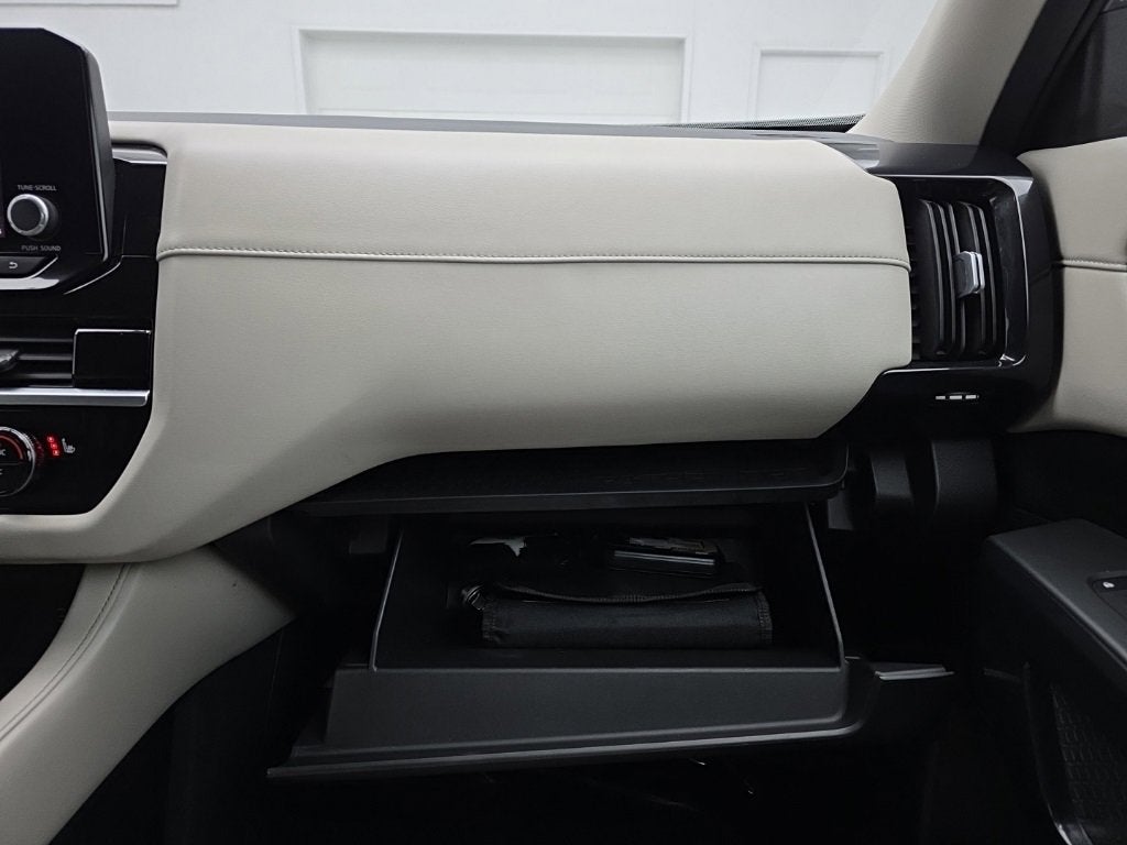 2023 Nissan Pathfinder SV 4WD