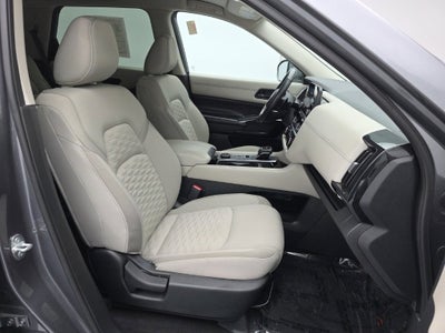 2023 Nissan Pathfinder SV 4WD