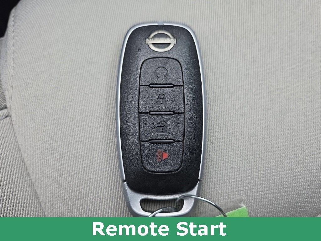 2023 Nissan Pathfinder SV 4WD