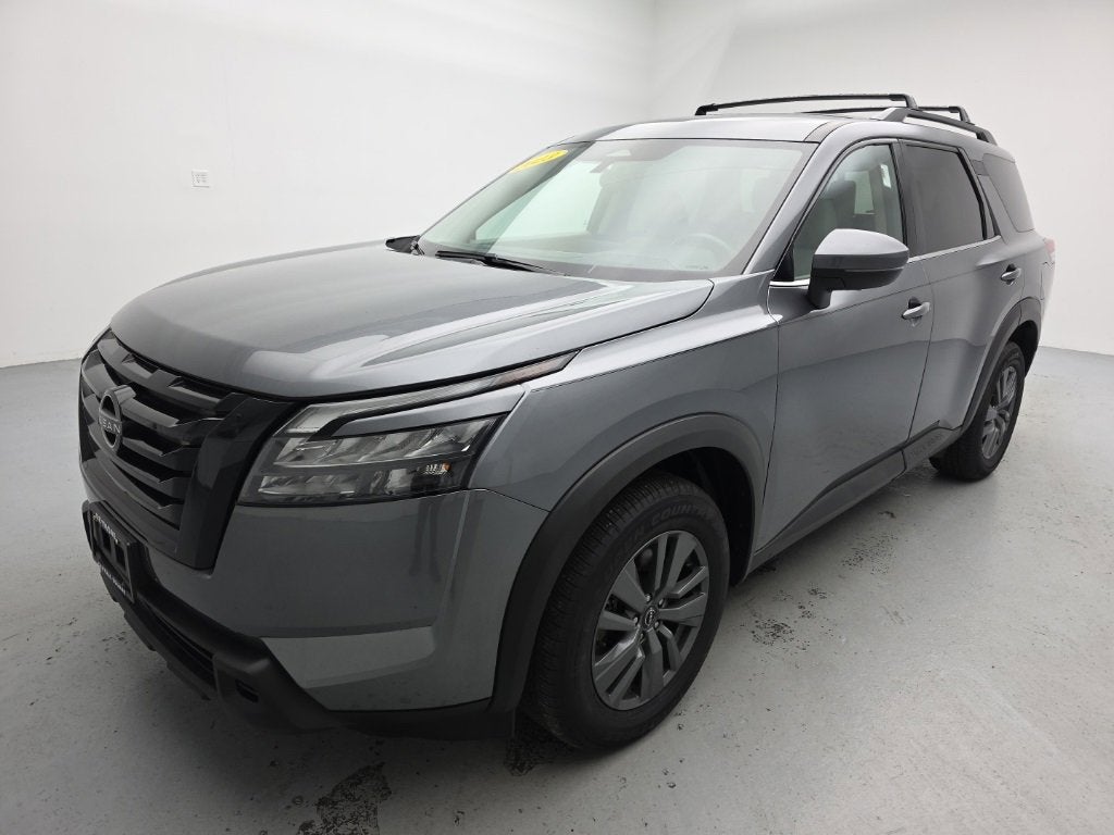 2023 Nissan Pathfinder SV 4WD