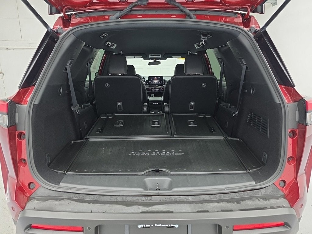 2024 Nissan Pathfinder Rock Creek 4WD