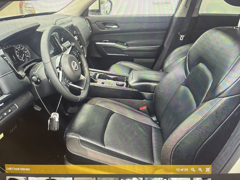 2024 Nissan Pathfinder SL 4WD