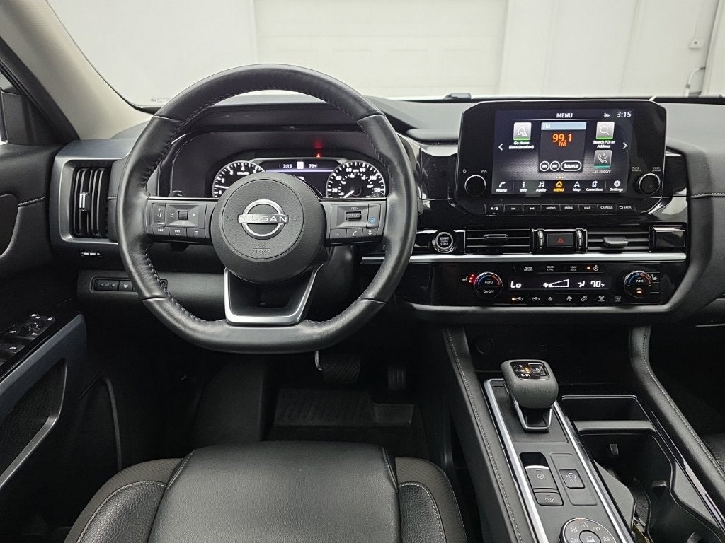 2024 Nissan Pathfinder SL 4WD