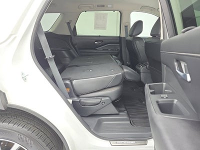 2024 Nissan Pathfinder SL 4WD