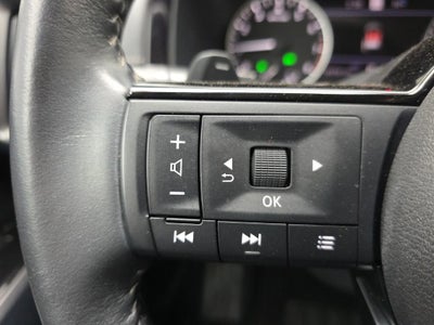 2022 Nissan Pathfinder SL 4WD