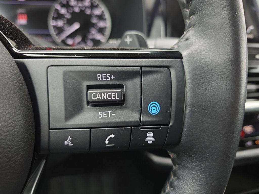 2022 Nissan Pathfinder SL 4WD