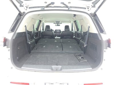 2022 Nissan Pathfinder SL 4WD