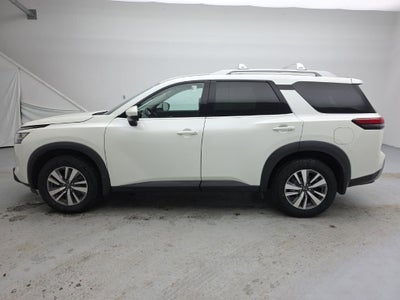 2022 Nissan Pathfinder SL 4WD