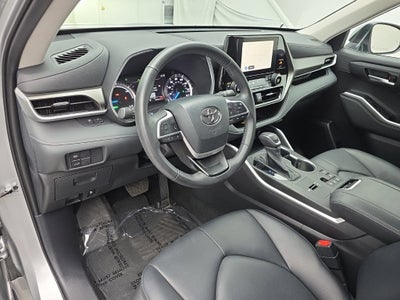2024 Toyota Highlander Hybrid XLE