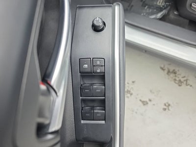 2024 Toyota Highlander Hybrid XLE