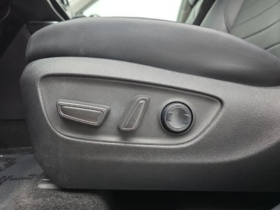 2024 Toyota Highlander Hybrid XLE