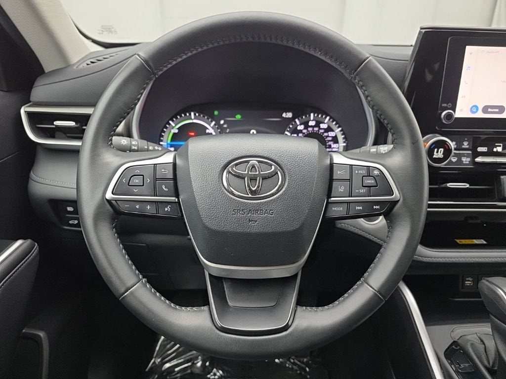 2024 Toyota Highlander Hybrid XLE