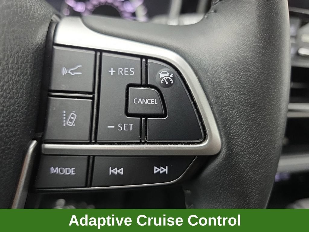 2024 Toyota Highlander Hybrid XLE