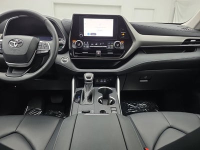 2024 Toyota Highlander Hybrid XLE