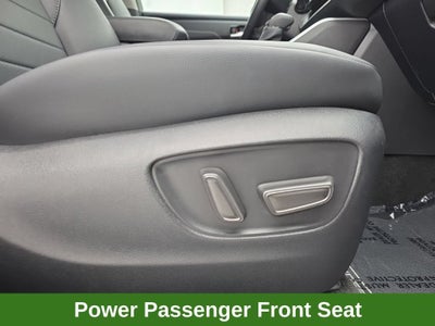 2024 Toyota Highlander Hybrid XLE