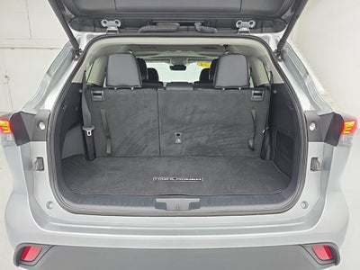 2024 Toyota Highlander Hybrid XLE