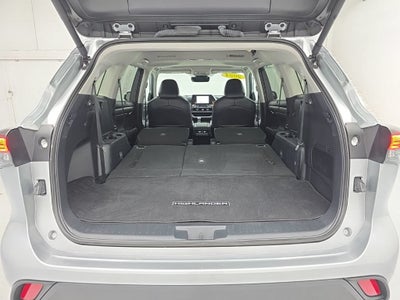 2024 Toyota Highlander Hybrid XLE