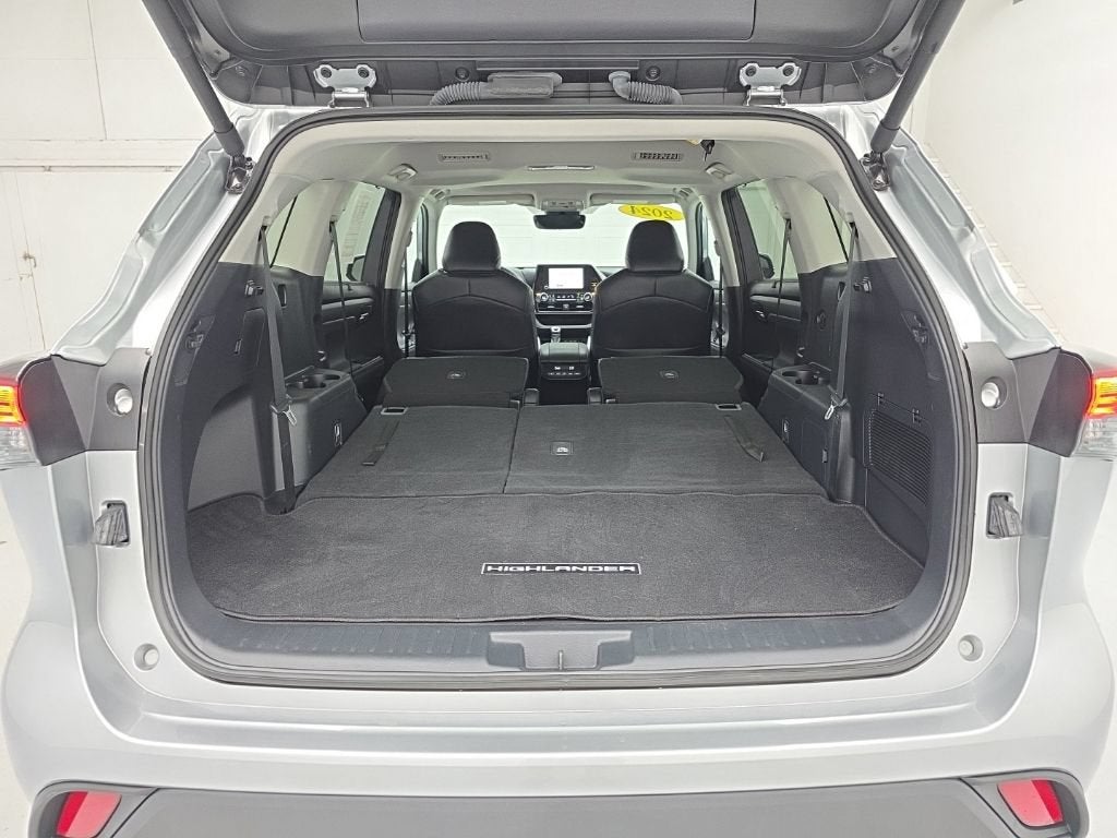 2024 Toyota Highlander Hybrid XLE