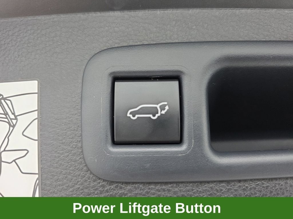 2024 Toyota Highlander Hybrid XLE