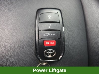 2024 Toyota Highlander Hybrid XLE