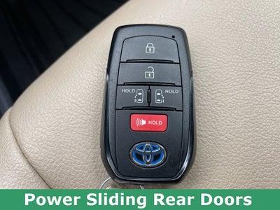 2023 Toyota Sienna XLE