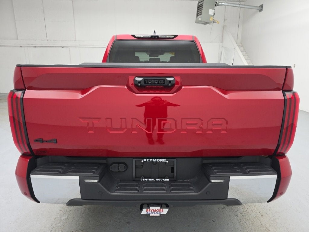 2022 Toyota Tundra SR5