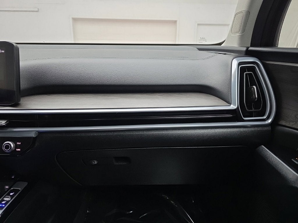 2025 Kia Sorento X-Line SX
