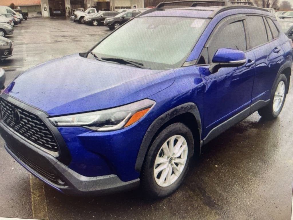 2022 Toyota Corolla Cross LE