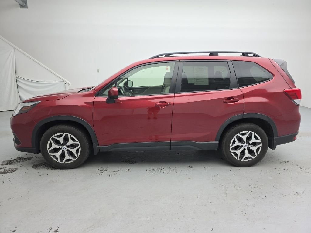 2024 Subaru Forester Premium