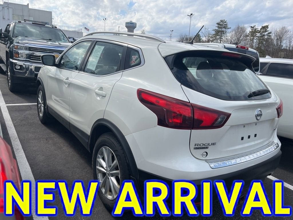 2018 Nissan Rogue Sport SV