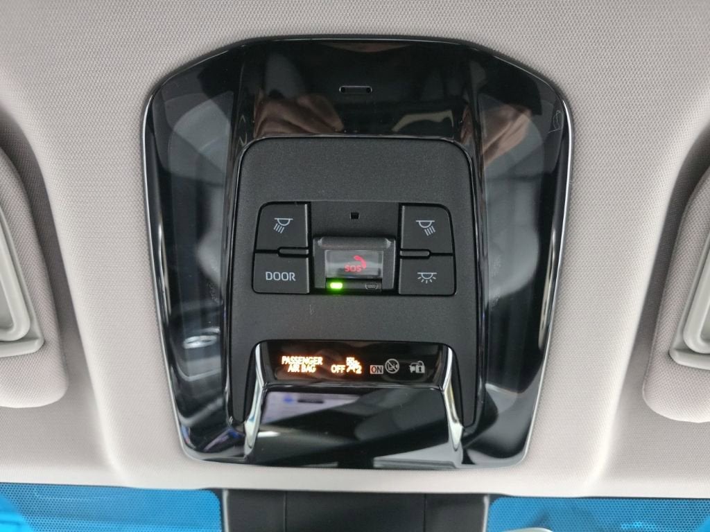 2024 Toyota Venza LE