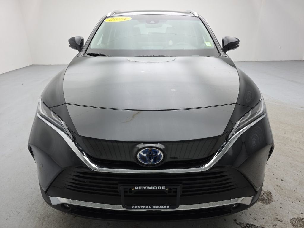 2024 Toyota Venza LE