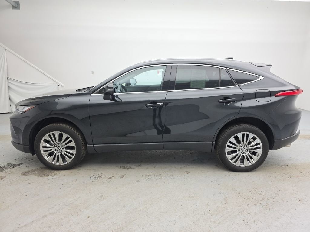 2024 Toyota Venza LE