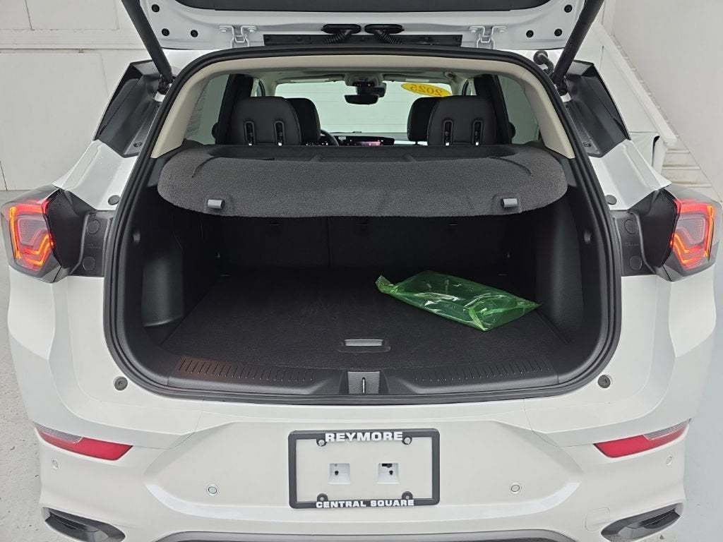 2025 Buick Encore GX Avenir