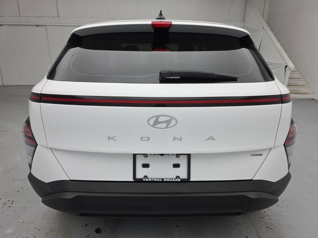 2025 Hyundai Kona SE