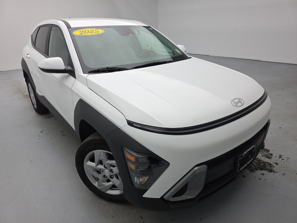 2025 Hyundai Kona SE