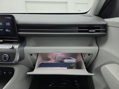 2025 Hyundai Kona SE