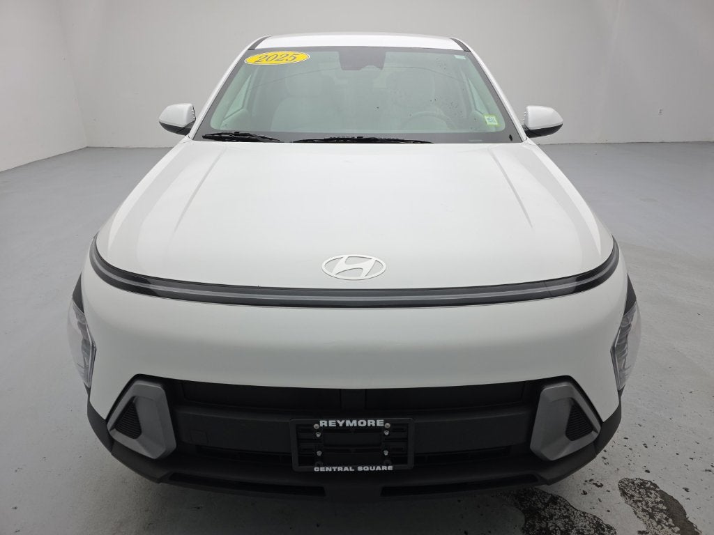 2025 Hyundai Kona SE