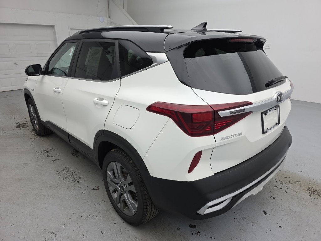 2021 Kia Seltos S